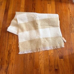 Steve Madden Plaid Wrap Scarf Tan White Cozy Shawl Fringe  76" X 22" NEW